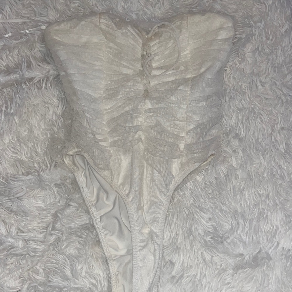 Princess Polly bodysuit!